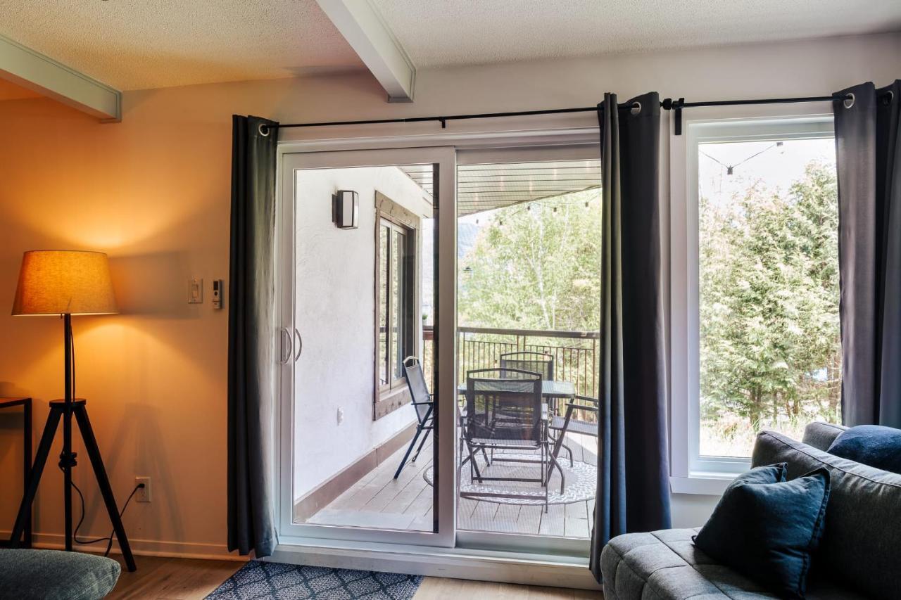 Magnifique Condo Pres Du Lac Tremblant มงต์-ทร็องบล็องต์ ภายนอก รูปภาพ
